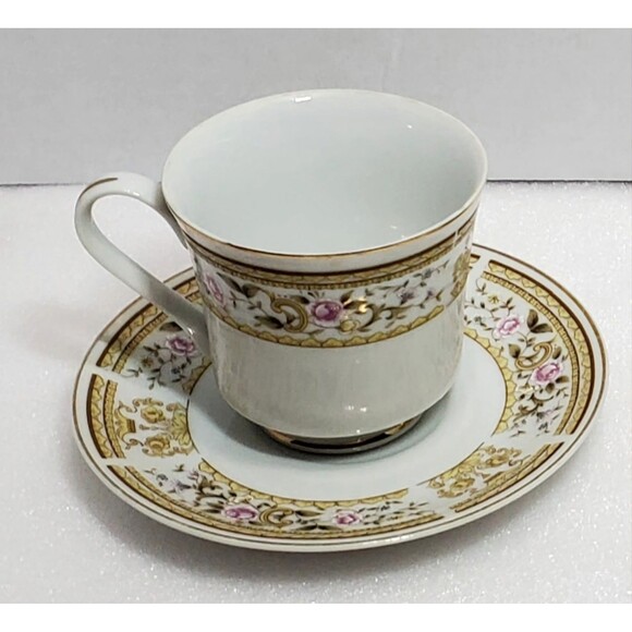 Wallace Heritage Daphne Tea Cup & SaucerFloral Gold Trim Porcelain  Japan - Picture 1 of 13
